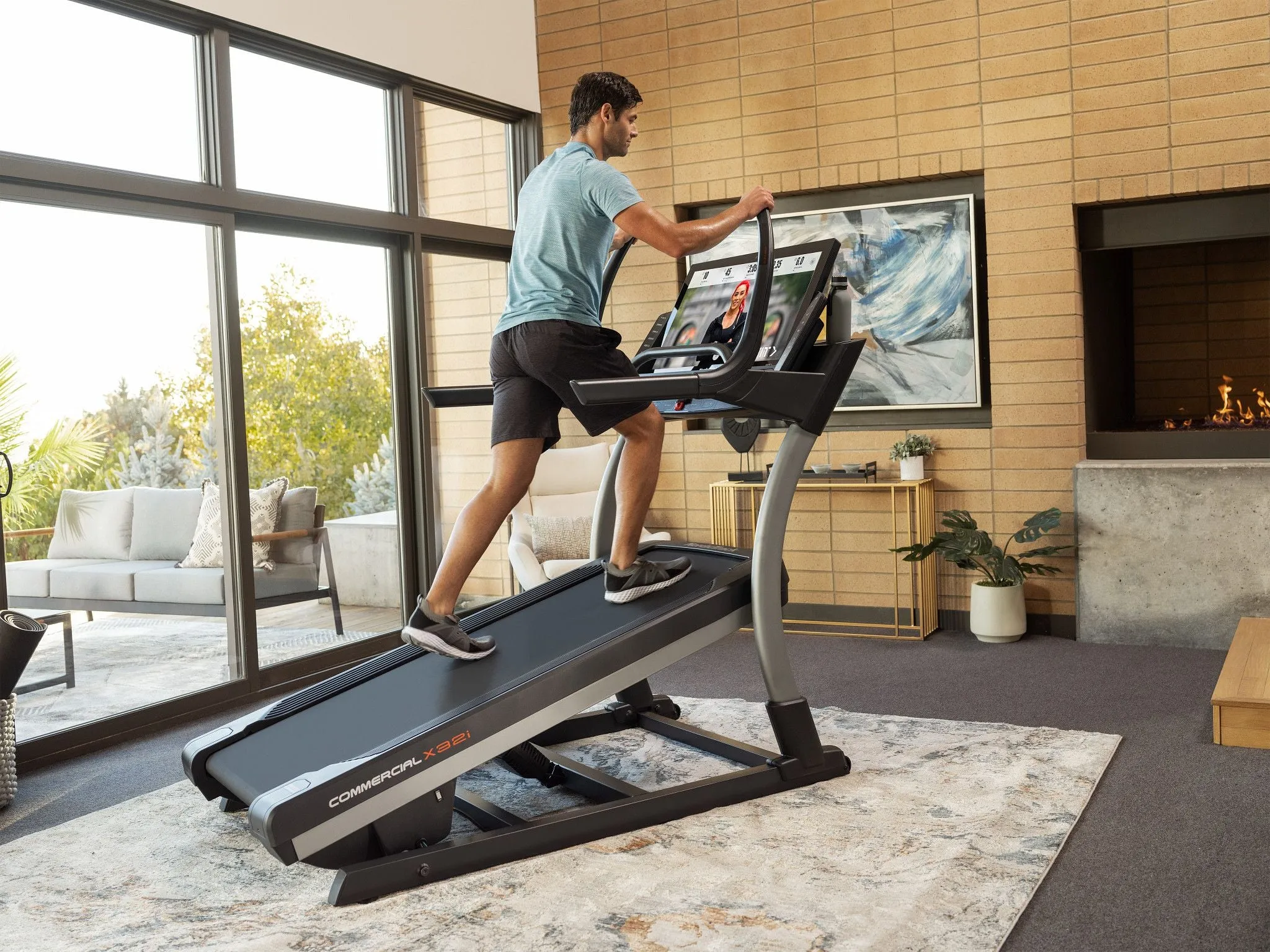 NordicTrack® Commercial X32i Treadmill