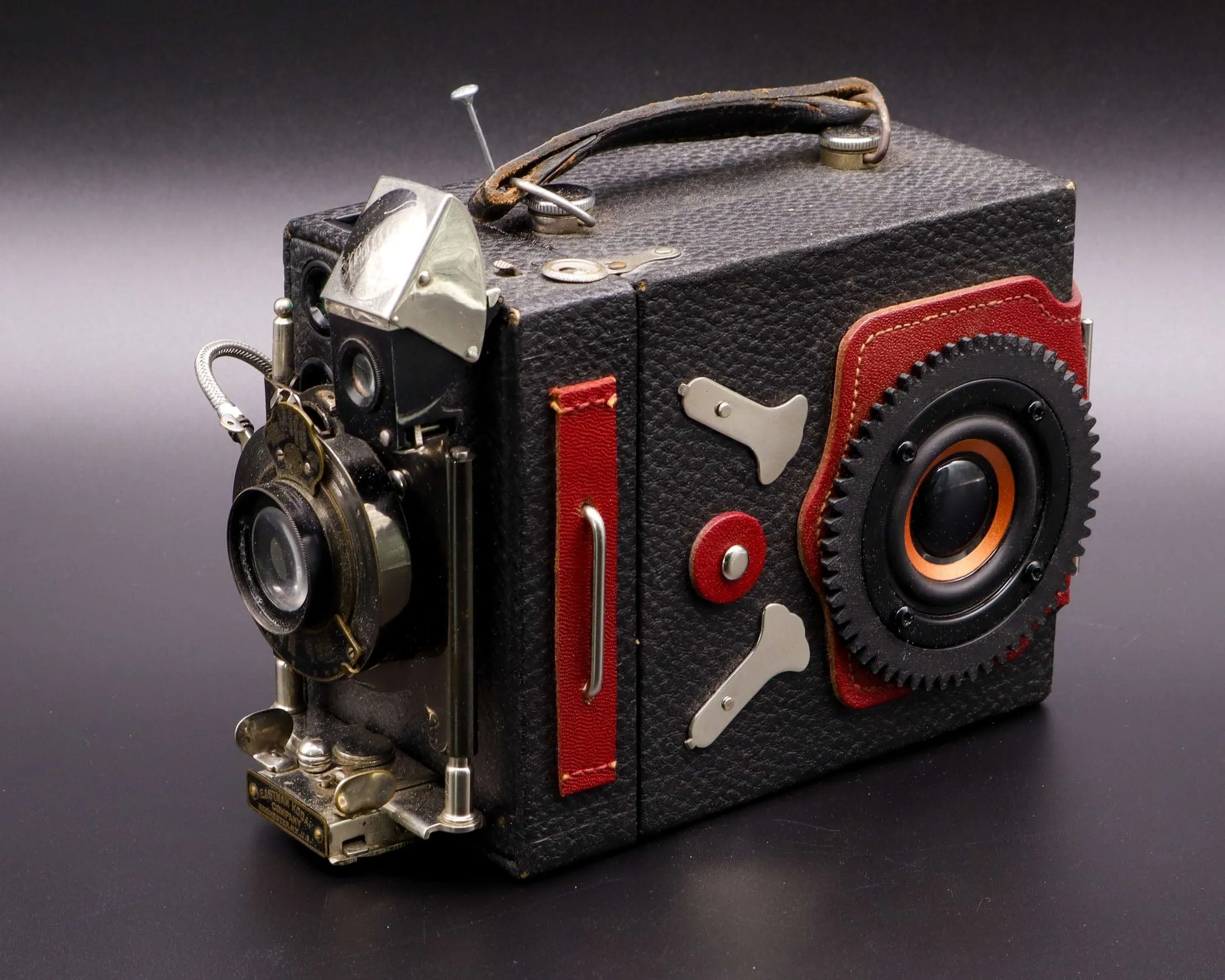 "The Red Baron VI" Steampunk Bluetooth Speaker, Gifts for Geeks, Electronic Audio gadget, signed & numbered artwork