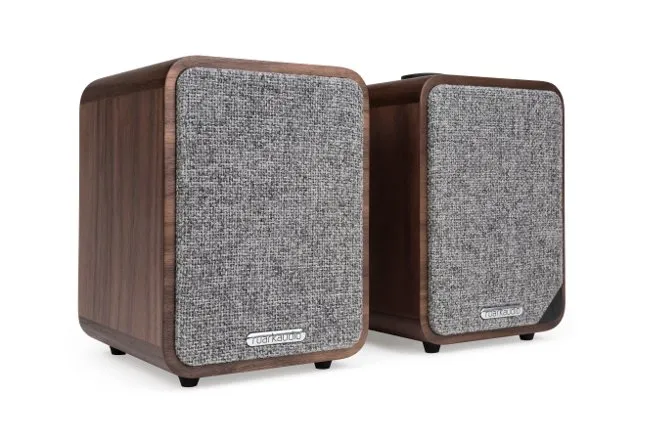 Ruark MR1 MK2 Active Bluetooth Speaker in Walnut